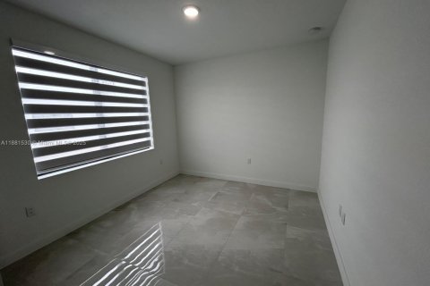 Casa en alquiler en Homestead, Florida, 3 dormitorios № 1925436 - foto 12