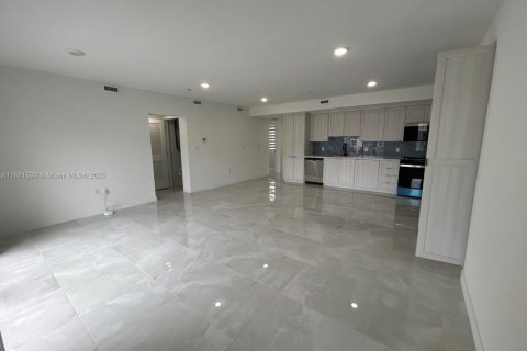 Casa en alquiler en Homestead, Florida, 3 dormitorios № 1925436 - foto 7