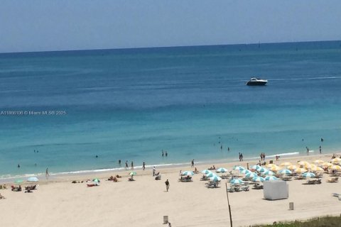 Купить кондоминиум в Майами-Бич, Флорида 1 спальня, 60.85м2, № 1957905 - фото 12