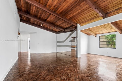 Casa en venta en Hollywood, Florida, 2 dormitorios, 139.35 m2 № 1794543 - foto 20