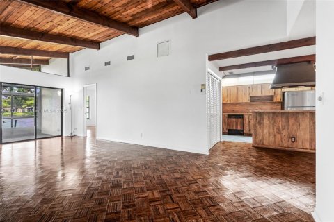 Casa en venta en Hollywood, Florida, 2 dormitorios, 139.35 m2 № 1794543 - foto 16