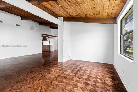 Casa en venta en Hollywood, Florida, 2 dormitorios, 139.35 m2 № 1794543 - foto 17