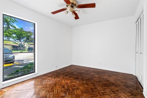 Casa en venta en Hollywood, Florida, 2 dormitorios, 139.35 m2 № 1794543 - foto 22