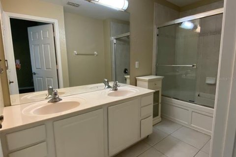 Touwnhouse à louer à Orlando, Floride: 2 chambres, 143.63 m2 № 2388755 - photo 4