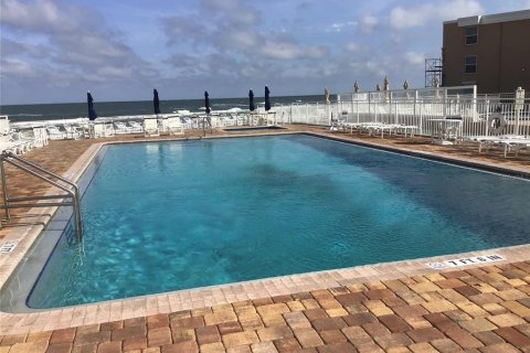 Condo in New Smyrna Beach, Florida, 2 bedrooms  № 1812966 - photo 26