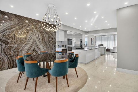 Condominio en alquiler en Aventura, Florida, 3 dormitorios, 267.28 m2 № 1953491 - foto 6