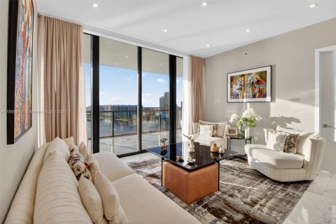 Condominio en alquiler en Aventura, Florida, 3 dormitorios, 267.28 m2 № 1953491 - foto 18