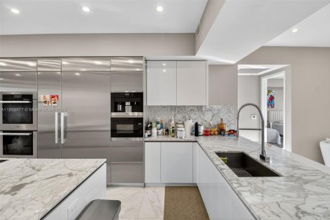 Condominio en alquiler en Aventura, Florida, 3 dormitorios, 267.28 m2 № 1953491 - foto 8