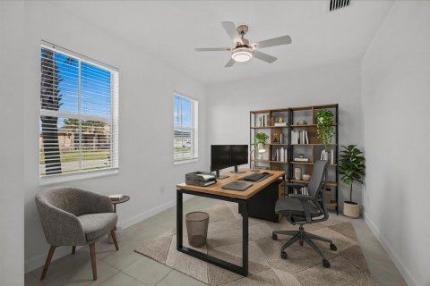 Villa ou maison à vendre à Port St. Lucie, Floride: 5 chambres, 312.24 m2 № 2439230 - photo 13