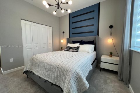 Снять в аренду таунхаус в Хомстед, Флорида 3 спальни, 153.2м2, № 2062248 - фото 15