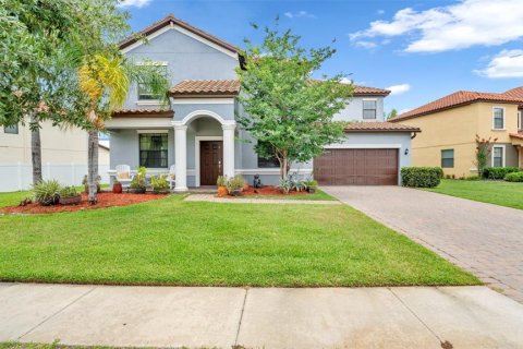 House in Land O' Lakes, Florida 6 bedrooms, 395.67 sq.m. № 2157990