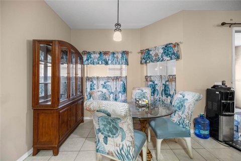 House in Ocala, Florida 4 bedrooms, 210.33 sq.m. № 1899565 - photo 8