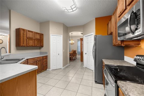 House in Ocala, Florida 4 bedrooms, 210.33 sq.m. № 1899565 - photo 7