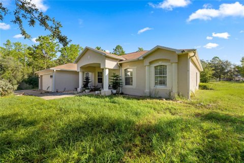 House in Ocala, Florida 4 bedrooms, 210.33 sq.m. № 1899565 - photo 2