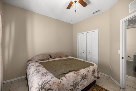 House in Ocala, Florida 4 bedrooms, 210.33 sq.m. № 1899565 - photo 17