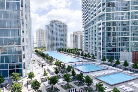 Condo in Miami, Florida, 1 bedroom  № 1941337 - photo 3
