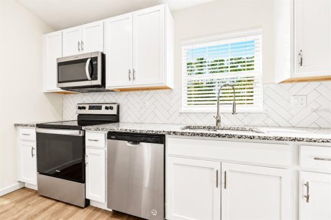 Villa ou maison à vendre à Palm Coast, Floride: 3 chambres, 139.35 m2 № 2433660 - photo 6