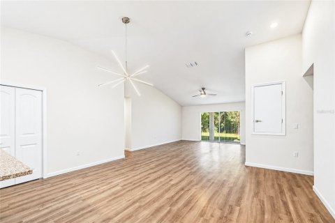 Villa ou maison à vendre à Palm Coast, Floride: 3 chambres, 139.35 m2 № 2433660 - photo 3
