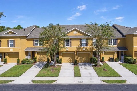 Townhouse in Oviedo, Florida 3 bedrooms, 169.83 sq.m. № 2402738 - photo 23