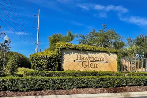 Townhouse in Oviedo, Florida 3 bedrooms, 169.83 sq.m. № 2402738 - photo 2