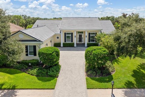 Villa ou maison à vendre à Sarasota, Floride: 4 chambres, 355.82 m2 № 1893811 - photo 1