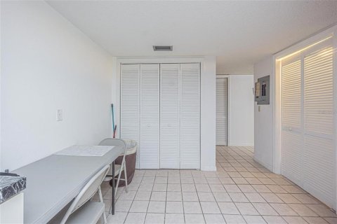 Купить кондоминиум в Клируотер, Флорида 4 комнаты, 132.39м2, № 2232815 - фото 5