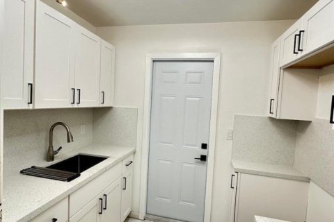 Condominio en alquiler en Dania Beach, Florida, 1 dormitorio, 60.85 m2 № 2173668 - foto 7