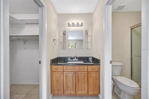 Condominio en venta en Palm Harbor, Florida, 2 dormitorios, 83.43 m2 № 2225750 - foto 30