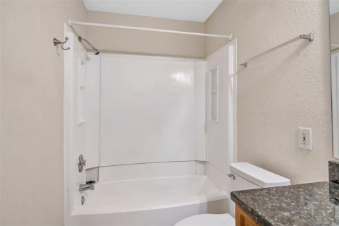 Condominio en venta en Palm Harbor, Florida, 2 dormitorios, 83.43 m2 № 2225750 - foto 19