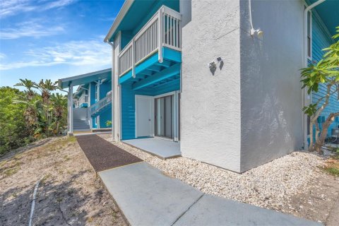 Condominio en venta en Palm Harbor, Florida, 2 dormitorios, 83.43 m2 № 2225750 - foto 5