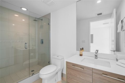 Copropriété à louer à Miami, Floride: 3 chambres, 119.01 m2 № 2046038 - photo 30