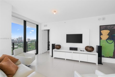 Copropriété à louer à Miami, Floride: 3 chambres, 119.01 m2 № 2046038 - photo 8