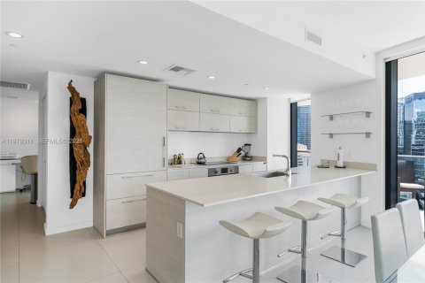 Copropriété à louer à Miami, Floride: 3 chambres, 119.01 m2 № 2046038 - photo 9