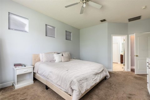 House in Windermere, Florida 4 bedrooms, 255.85 sq.m. № 2302641 - photo 17