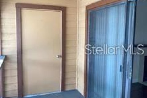 Condo in Altamonte Springs, Florida, 1 bedroom  № 2105266 - photo 14