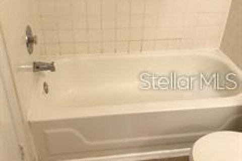 Condo in Altamonte Springs, Florida, 1 bedroom  № 2105266 - photo 11