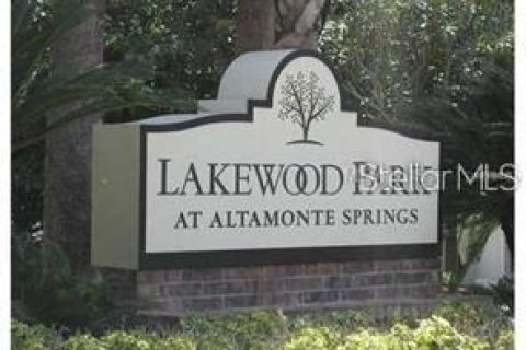 Condo in Altamonte Springs, Florida, 1 bedroom  № 2105266 - photo 17