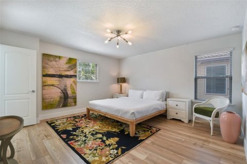 Casa en venta en Kissimmee, Florida, 6 dormitorios, 291.9 m2 № 1400344 - foto 26