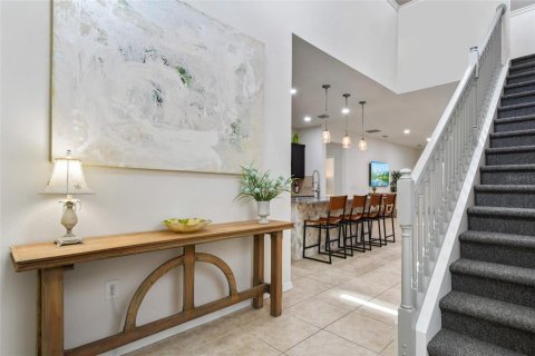 Casa en venta en Kissimmee, Florida, 6 dormitorios, 291.9 m2 № 1400344 - foto 4