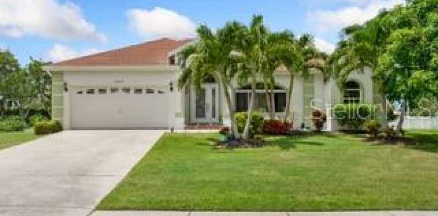 Casa en Marco Island, Florida 3 dormitorios, 180.69 m2 № 1835311