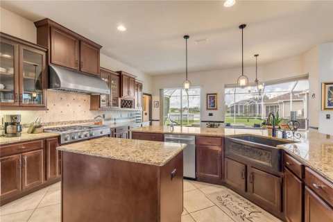 House in New Smyrna Beach, Florida 3 bedrooms, 205.22 sq.m. № 2408467 - photo 30