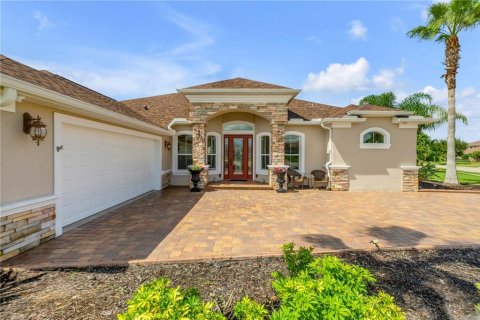 House in New Smyrna Beach, Florida 3 bedrooms, 205.22 sq.m. № 2408467 - photo 12