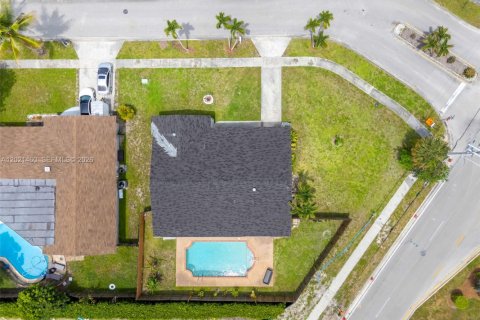 Casa en venta en Margate, Florida, 3 dormitorios, 153.75 m2 № 2186068 - foto 25