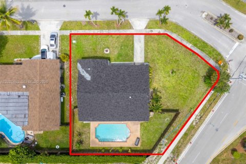 Casa en venta en Margate, Florida, 3 dormitorios, 153.75 m2 № 2186068 - foto 24