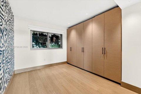 Купить кондоминиум в Майами-Бич, Флорида 3 спальни, 162.11м2, № 1985711 - фото 15