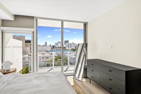 Купить кондоминиум в Майами-Бич, Флорида 3 спальни, 162.11м2, № 1985711 - фото 11