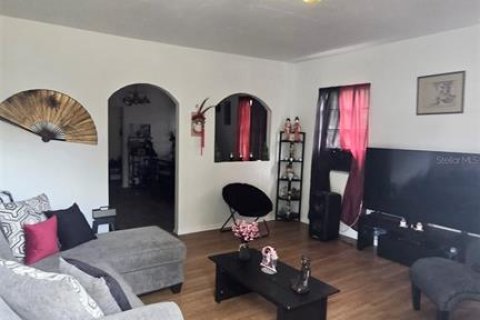 House in Fort Meade, Florida 4 bedrooms, 164.81 sq.m. № 1678491 - photo 10