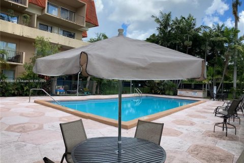 Copropriété à vendre à Miami, Floride: 1 chambre, 65.96 m2 № 2015949 - photo 5