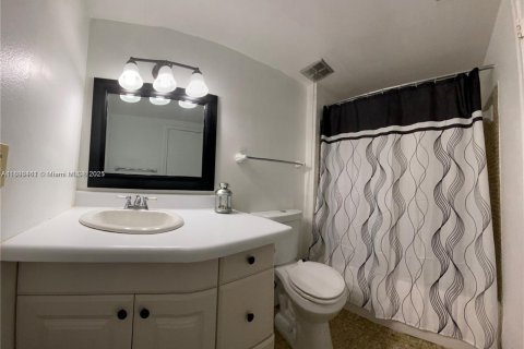 Copropriété à vendre à Miami, Floride: 1 chambre, 65.96 m2 № 2015949 - photo 14
