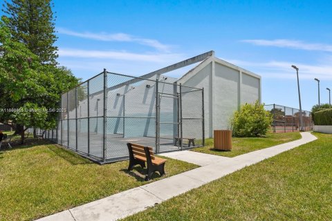 Copropriété à vendre à Miami, Floride: 1 chambre, 65.96 m2 № 2015949 - photo 26